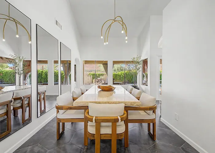 Ferienhaus New Royal Palms Retreat With Pool & Pool Table *